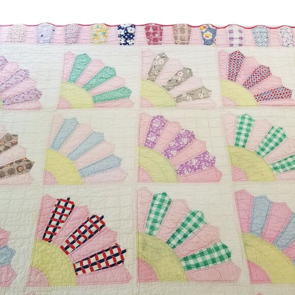 Vintage Quilt 1930s Fan Motif Handsewn w/20s-30s Cotton Fabrics - Picture 5 of 16